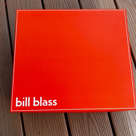 Bill Blass Rhinestone Wedge Sandals Women Size 8.5 NWT - Picture 13 of 13